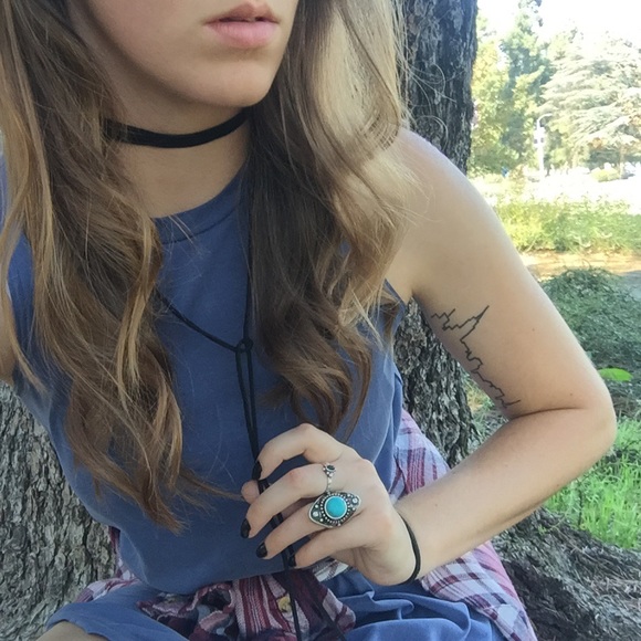 Meet your Posher, Lexi - Picture 2 of 2